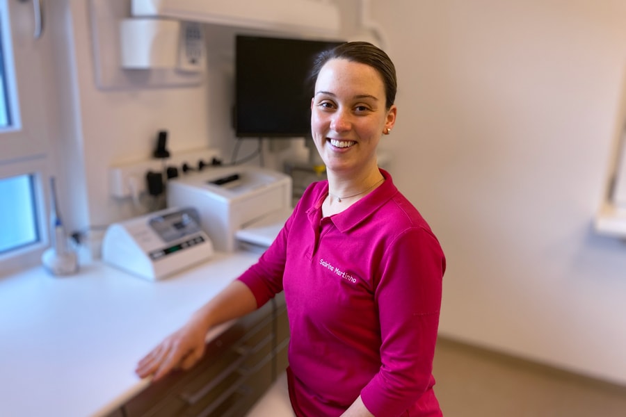 Sabrina Marques Martinho - Stuhlassistenz, Labor, KFO Verwaltung, Röntgenmanagement, Prophylaxe Sabrina Marques Martinho